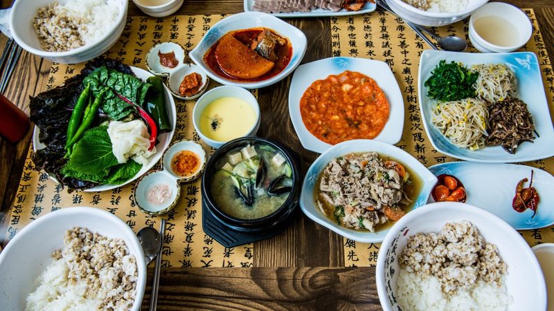 餐饮加盟，如何挑选靠谱的本地公司？**