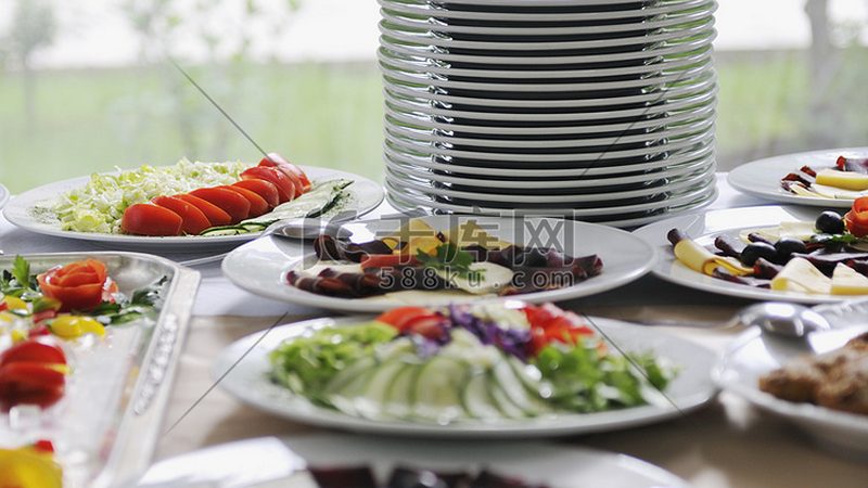 揭秘烘焙食品贴牌生产：从源头到成品，揭秘那些不为人知的细节